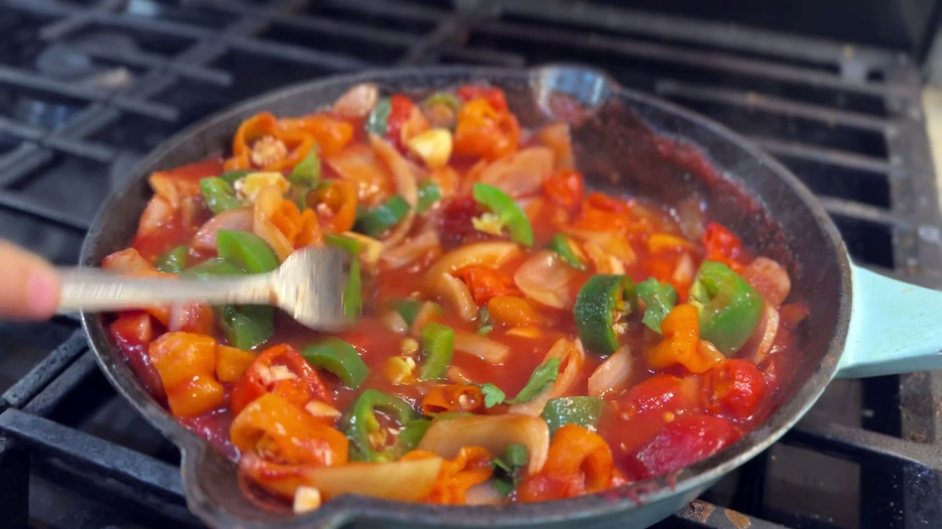 cooking ghost pepper hot sauce