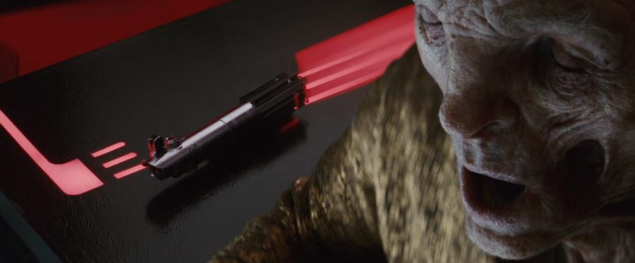 snoke lightsaber turning