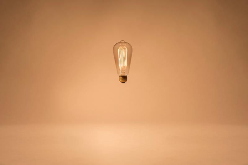 Light bulb floating