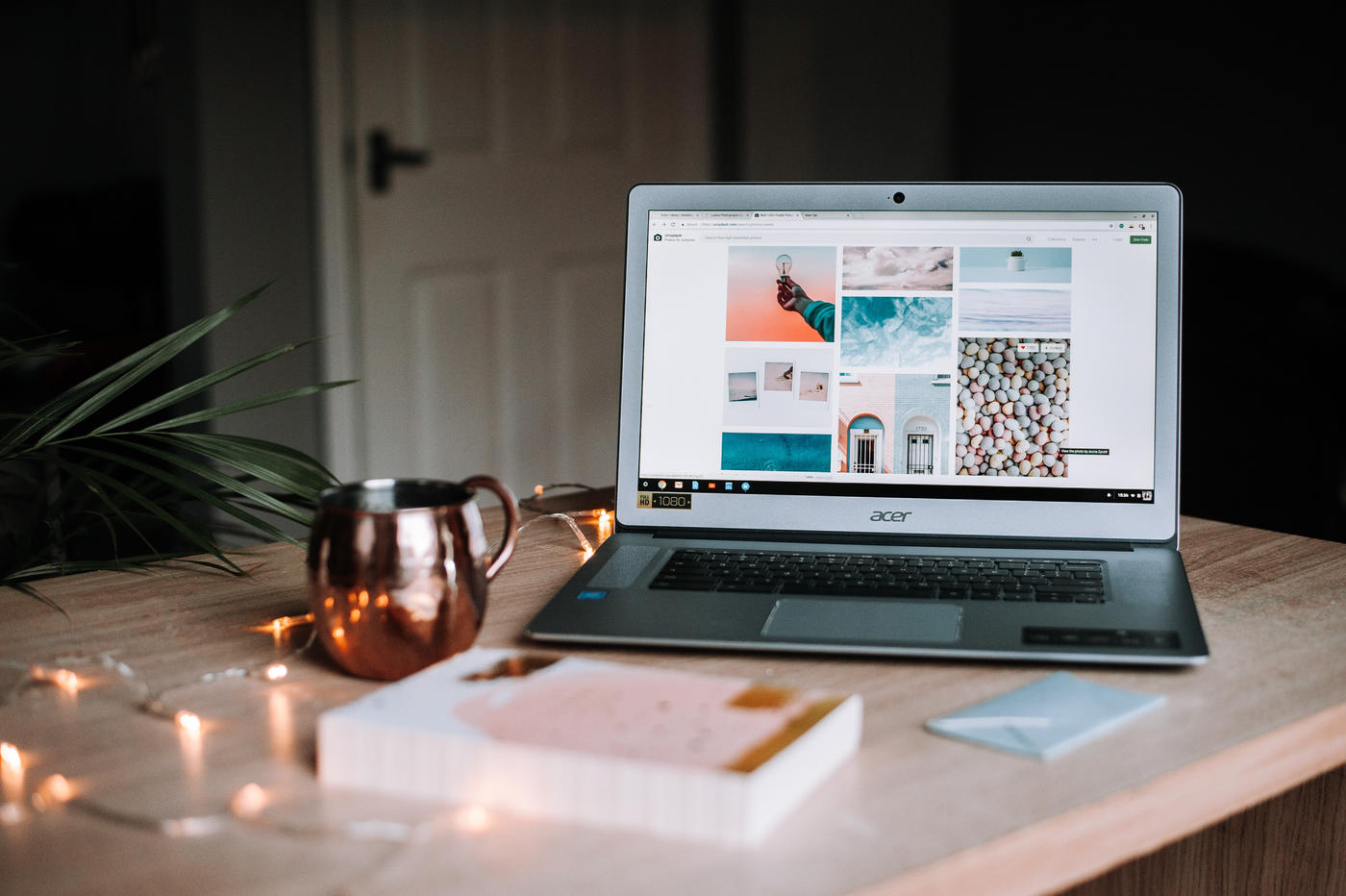 blogger, laptop, desk, indoors