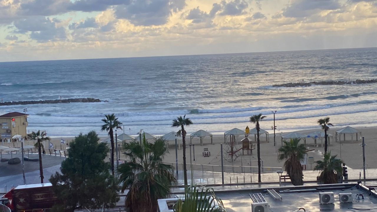 David Wittenberg's Israeli Beach Photo