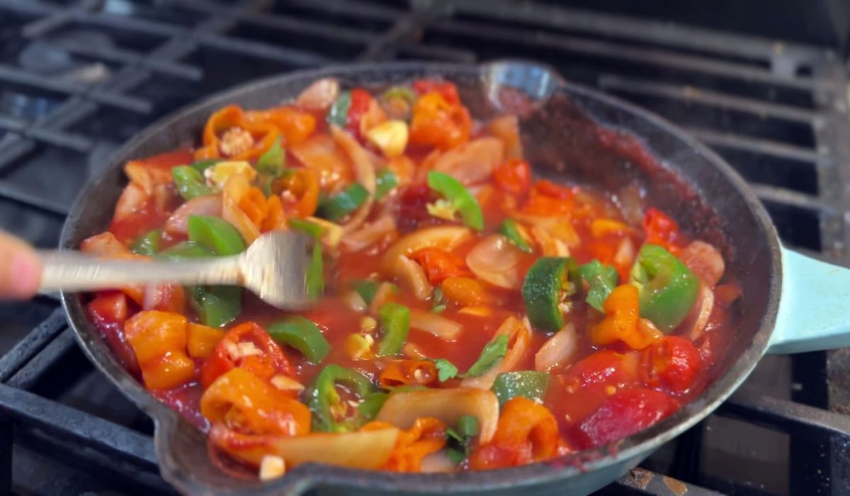 cooking ghost pepper hot sauce