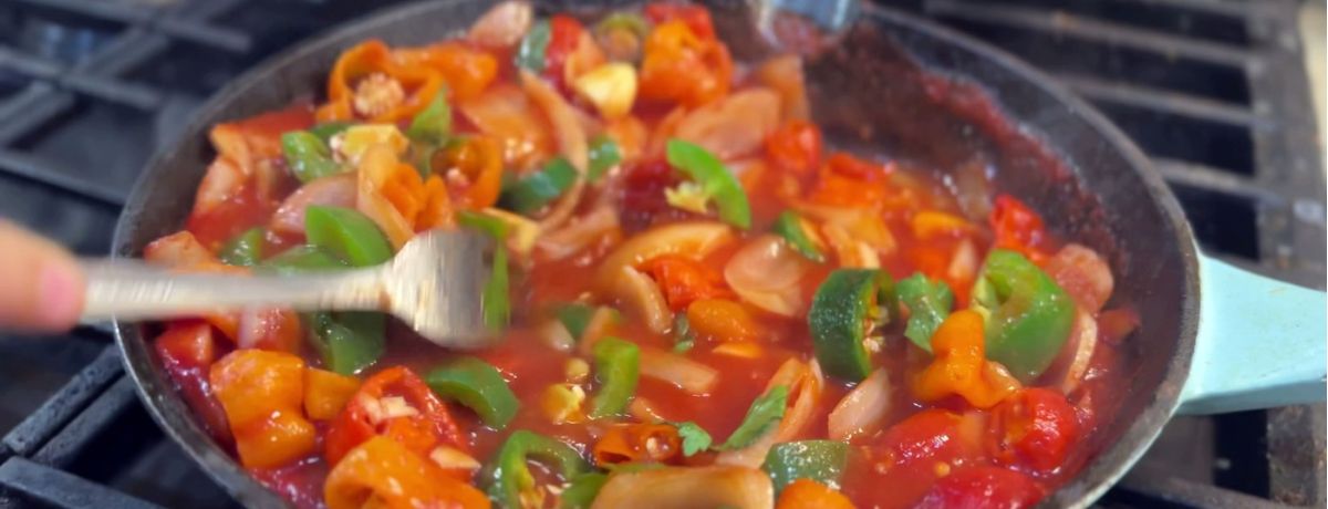 cooking ghost pepper hot sauce