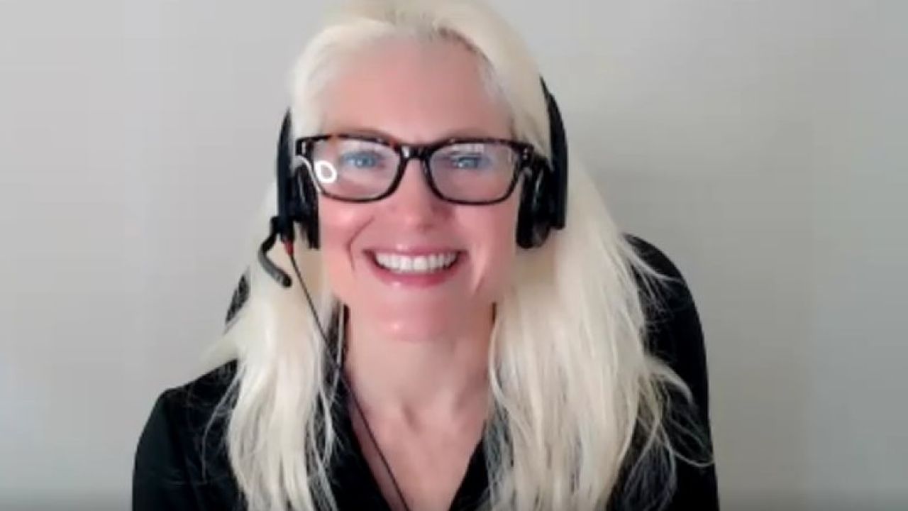 Lauren Hisey, Interview snapshot