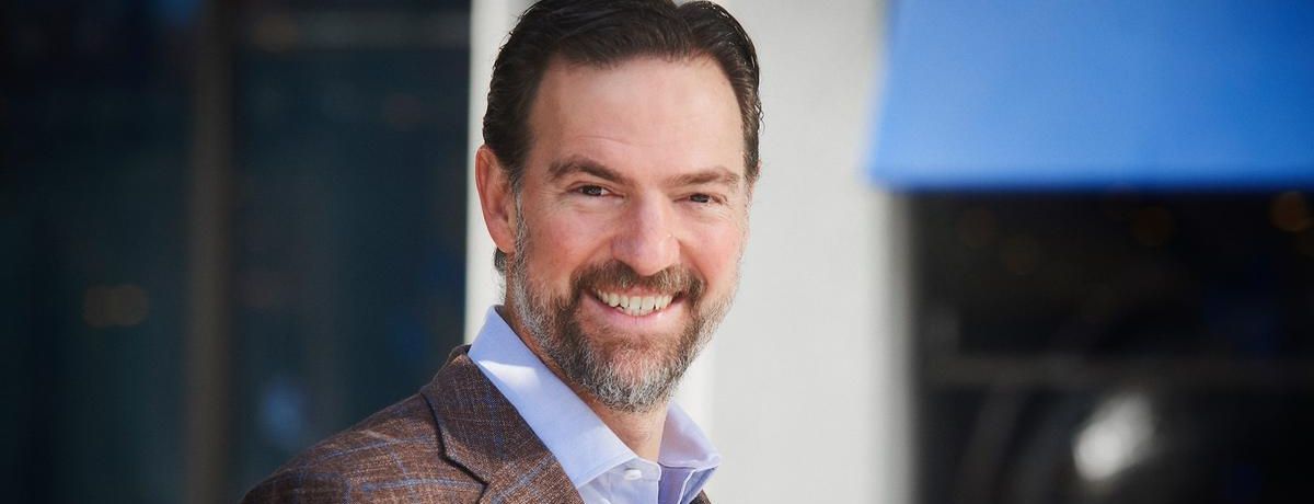 Jonathan DeYoe portrait