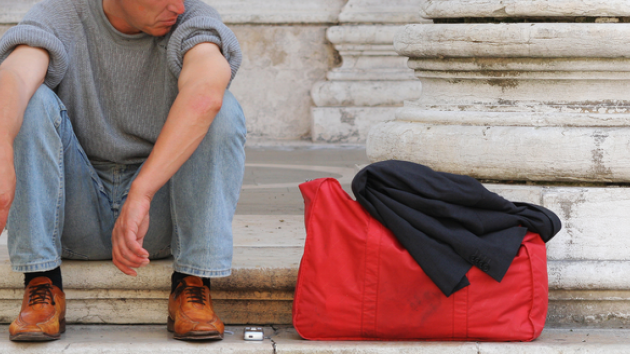 why we procrastinate title banner