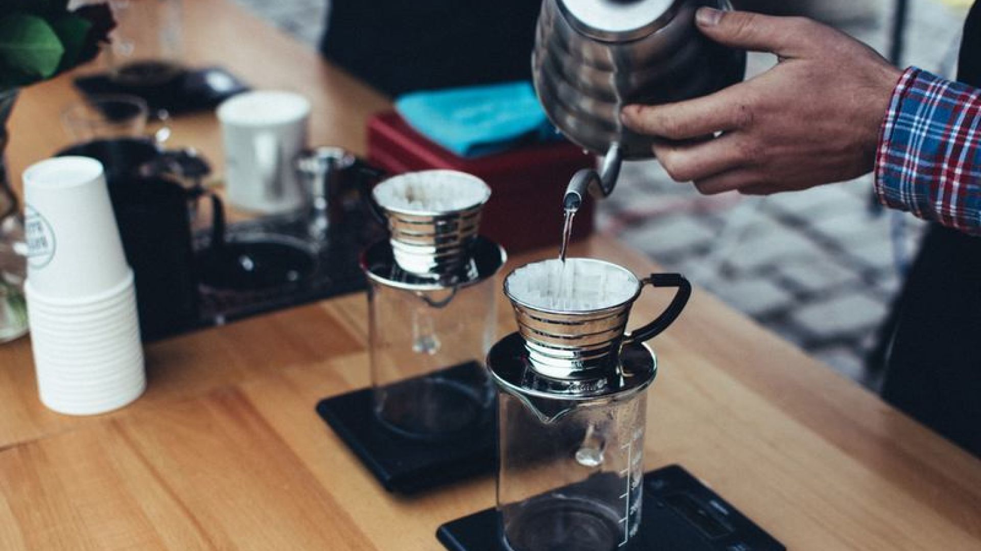 Hot Water Coffee Filter - Qualify Leads For Sales People