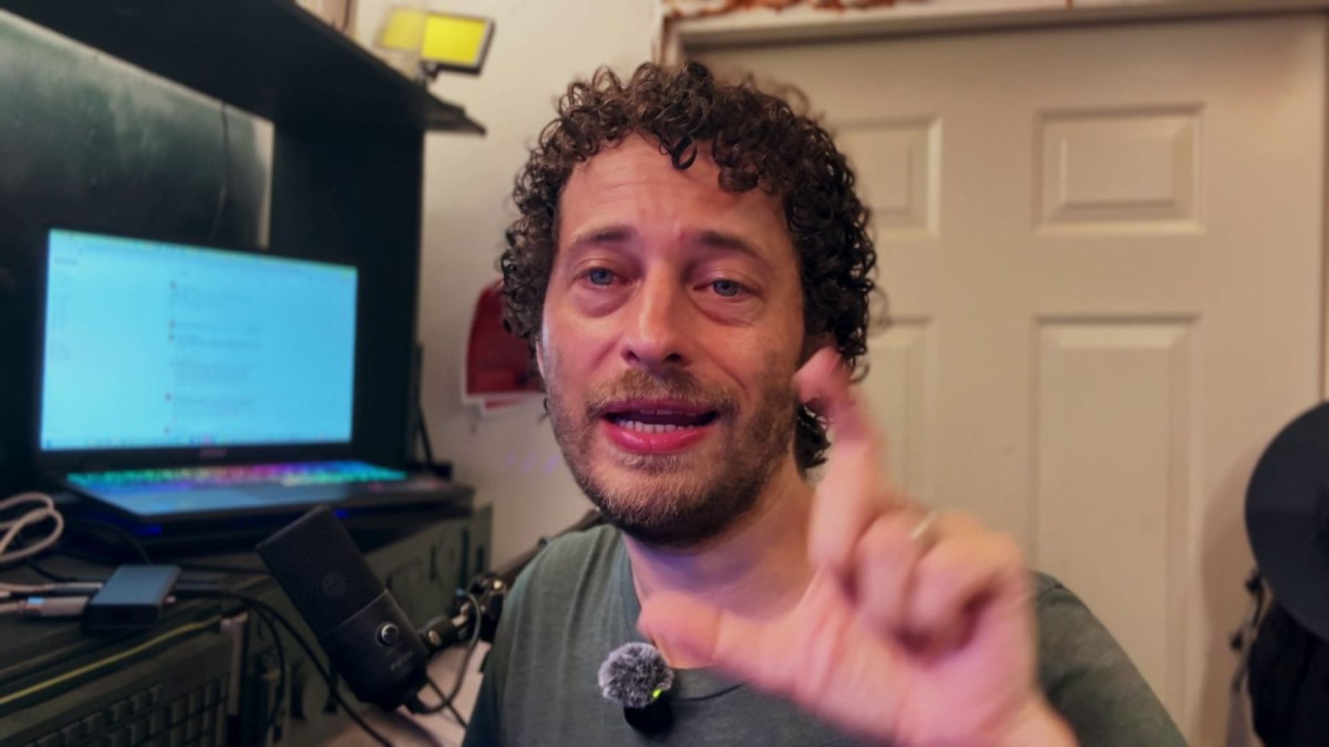 jason montoya, sidebar chat