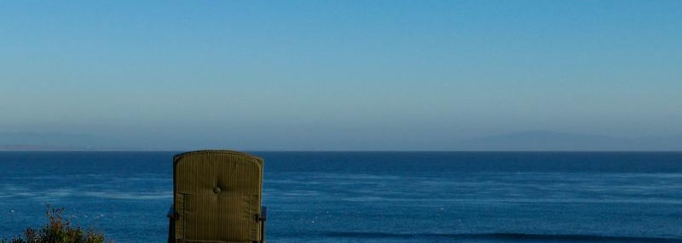 Ocean View With Chair & Bag