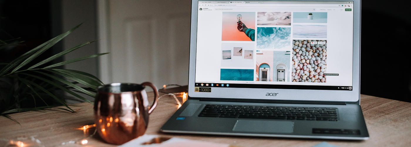 blogger, laptop, desk, indoors