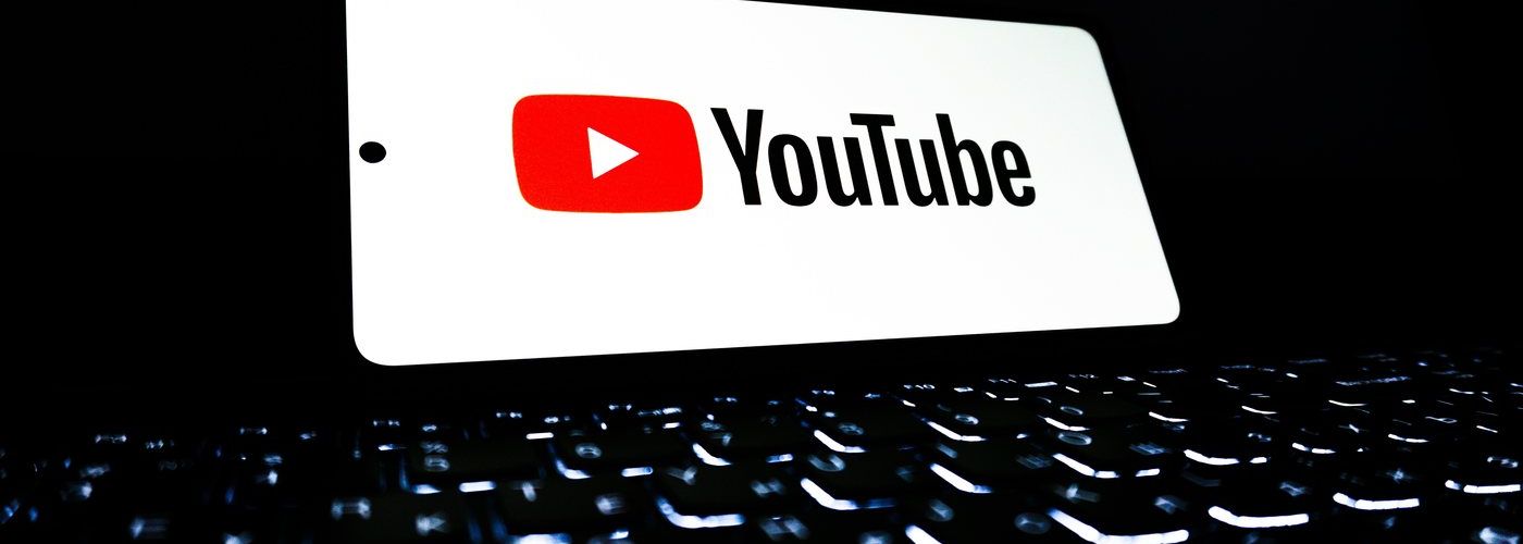youtube logo, keyboard