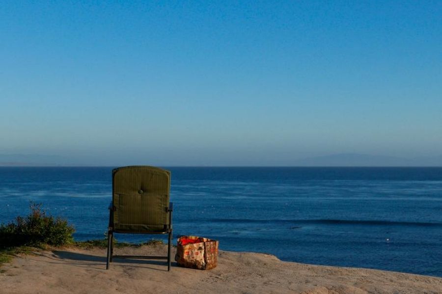 Ocean View With Chair & Bag